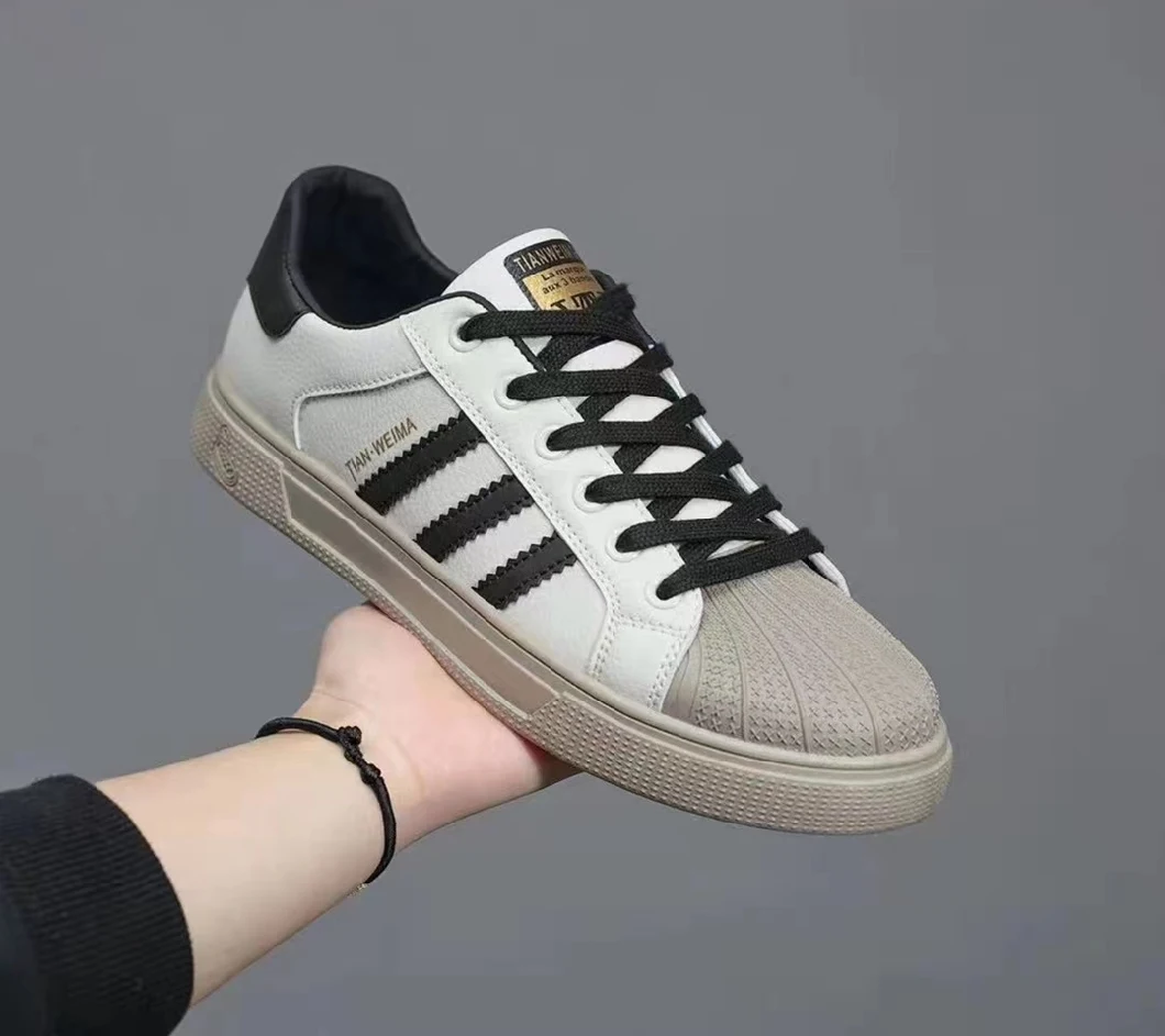 2022 Factory Supply Footwear Brand Leisure Shoes, Wholesale Women Casual Stock Shoes, Athletic Fashion Sport Shoes Men Sneakers